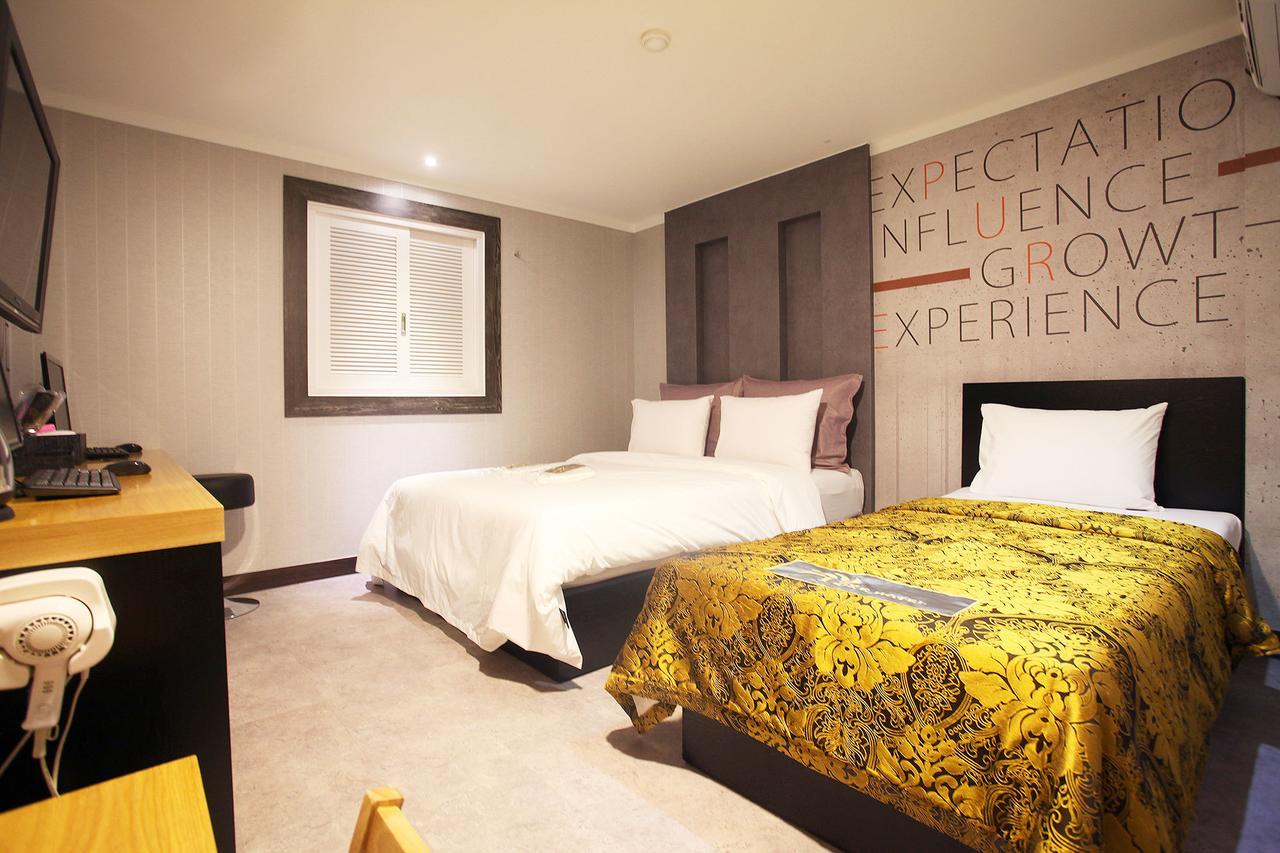 Luxe Hotel Pchadžu Exteriér fotografie